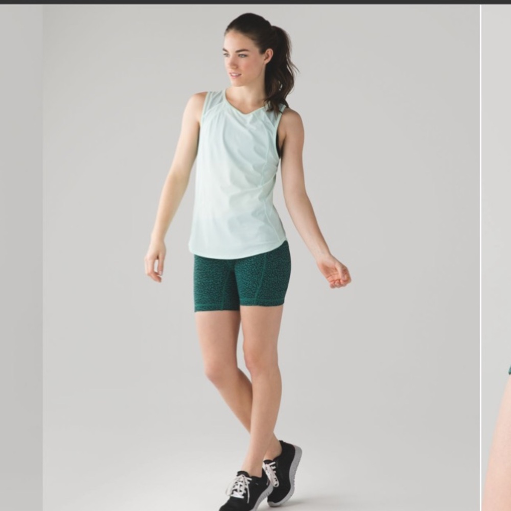 Lululemon Speed Track Short
Miss Mosaic Hunter Green Deep Green - Picture 6 of 12